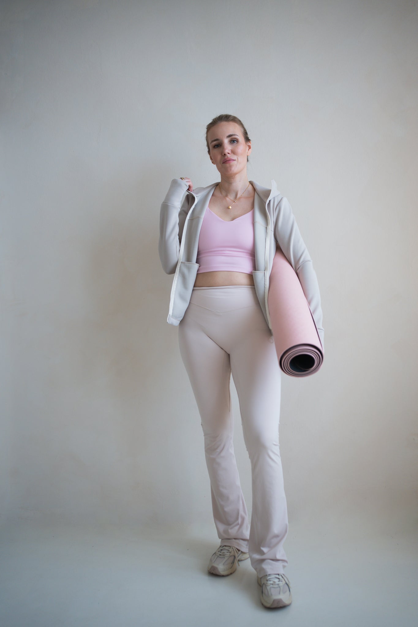 Studio Flare Leggings