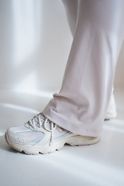 Studio Flare Leggings