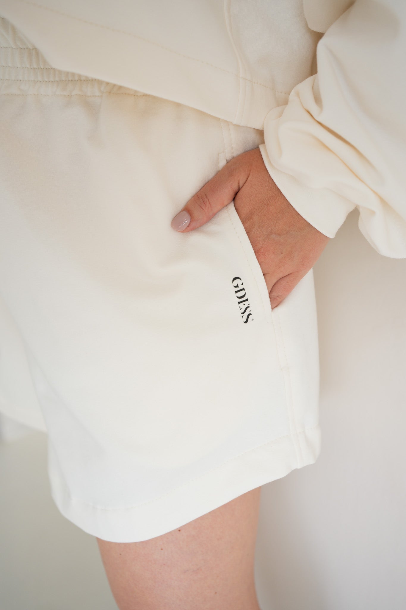 True Muse Long Shorts PRODLOUŽENÉ