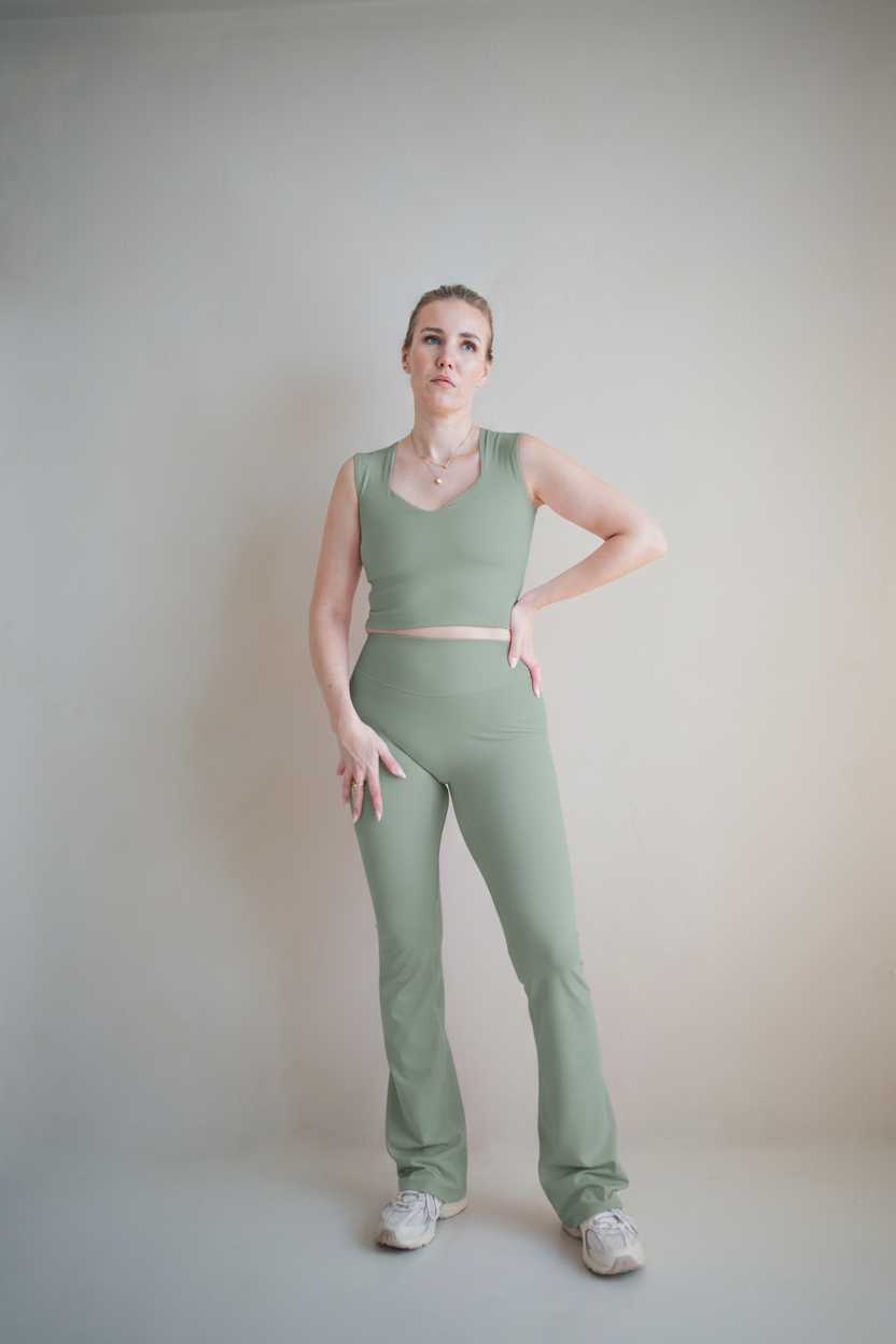 Studio Flare Leggings